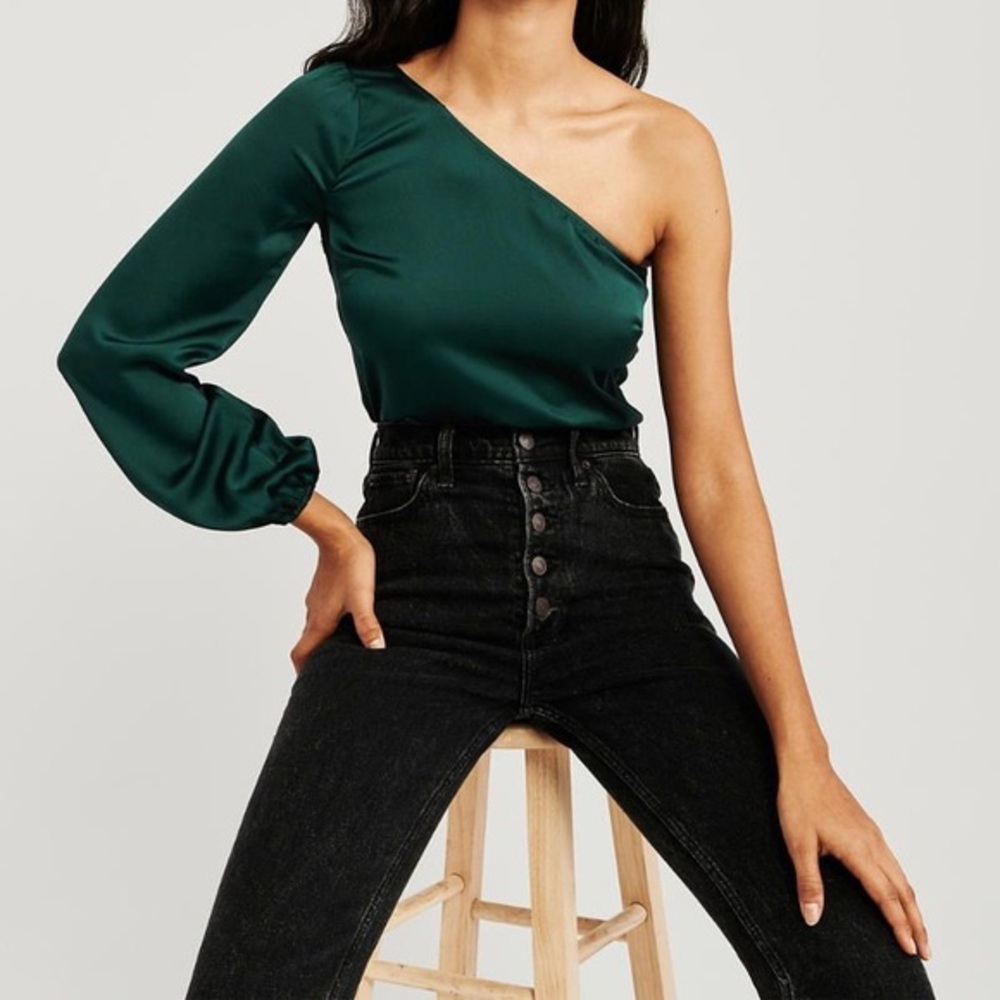 Abercrombie Green Satin One Shoulder bodysuit M